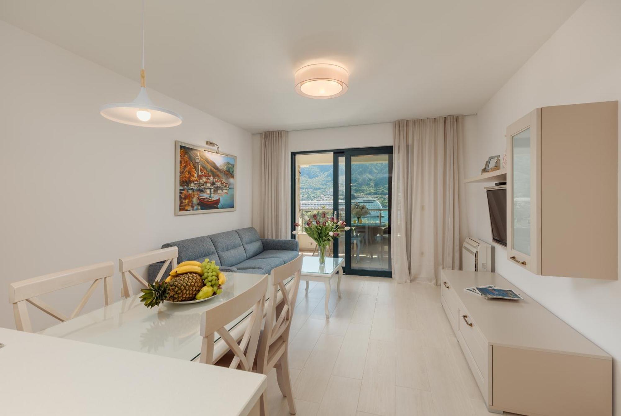 Apartments Los Olivos Kotor Eksteriør billede