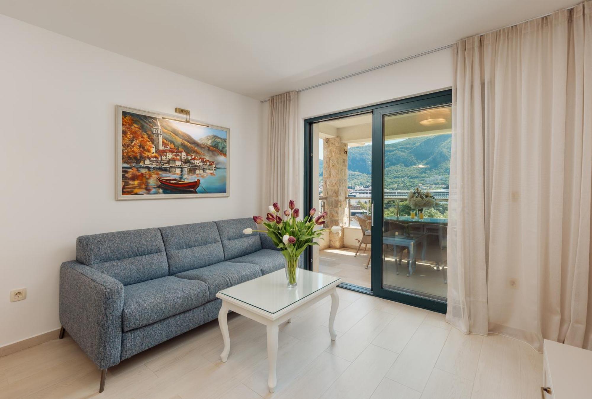 Apartments Los Olivos Kotor Eksteriør billede